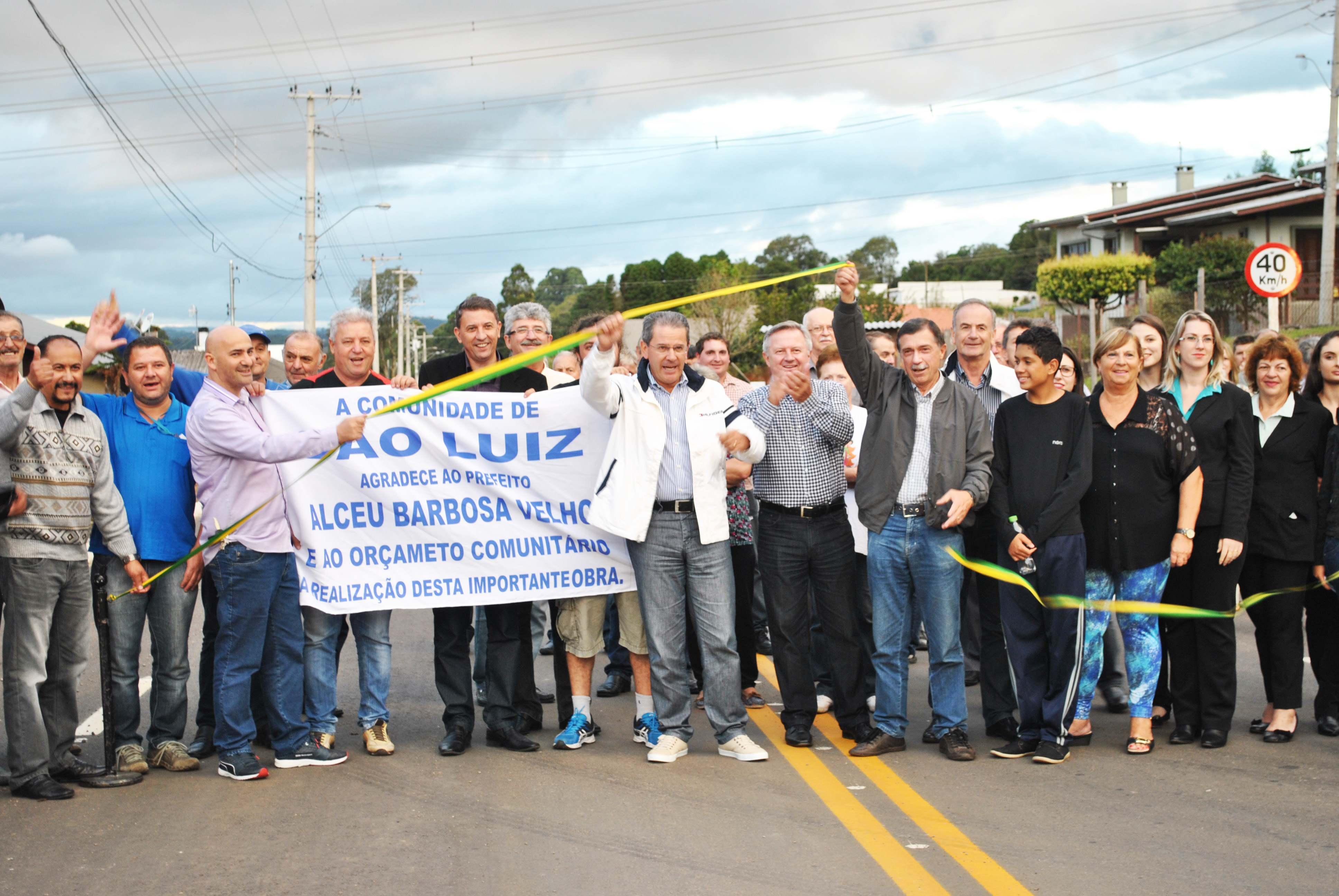  Comunidade de São Luiz da 6ª Légua recebe pavimentação realizada pela Codeca