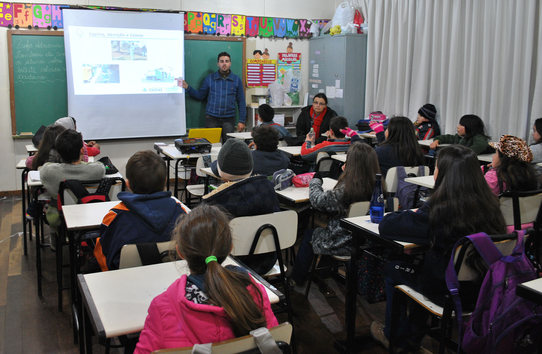  CODECA leva palestra de educação ambiental à escola Dario Granja Sant'Anna