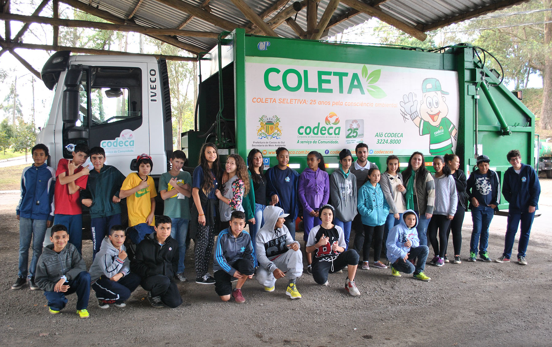  Escola Paulo Freire participa do roteiro Caminhos do Lixo