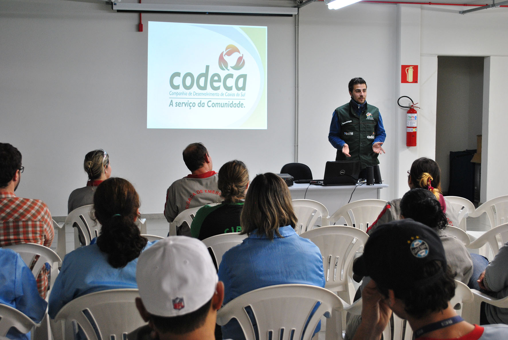  CODECA palestra em indústria do bairro Bela Vista