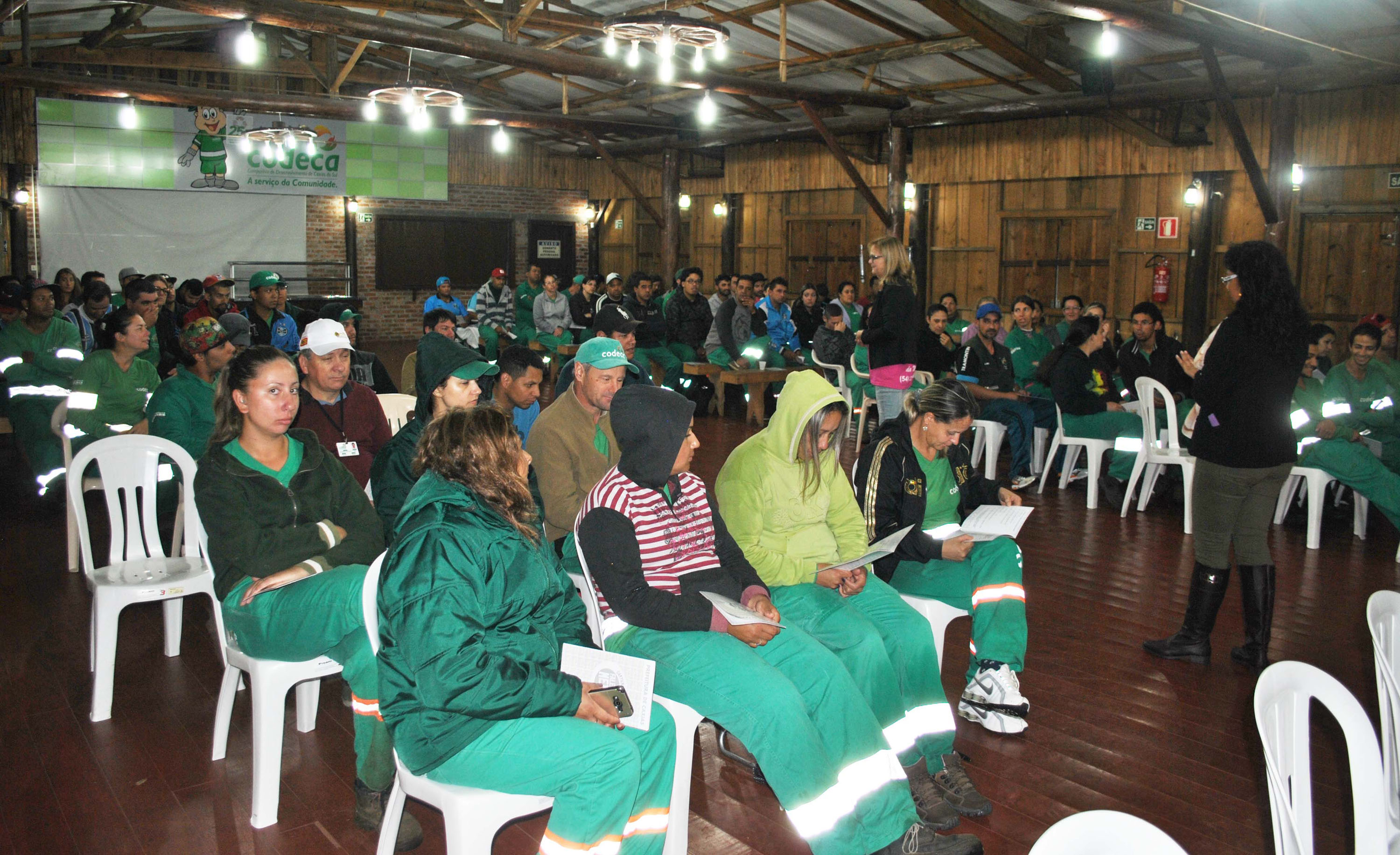  16 Dias de Ativismo: CODECA promove palestra sobre violência contra a mulher