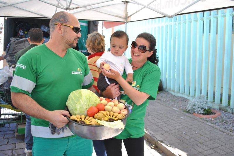  Troca Solidária ocorre sábado (21)
