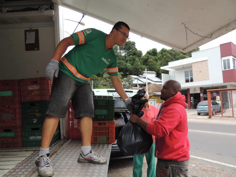  Quinta-feira, 14/12, é dia de Troca Solidária