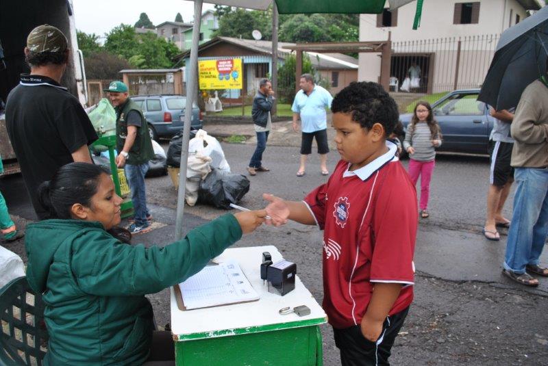  Mais uma edição do Troca Solidária acontece nesta quinta-feira, 15