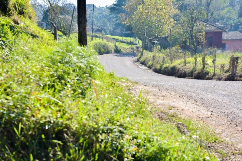  Codeca inicia primeira fase das obras de asfalto da Estrada dos Romeiros