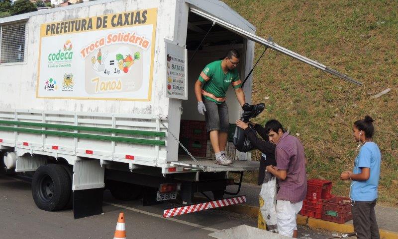  Troca Solidária estará em 12 bairros nesta quinta, 25 de outubro