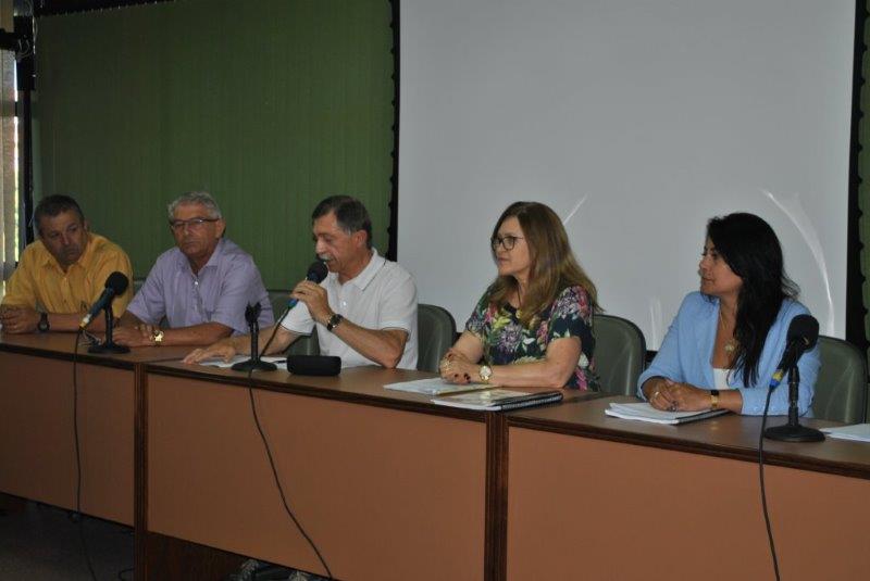  Diretora-presidente se apresenta à Câmara de Vereadores para prestar esclarecimentos sobre a Codeca