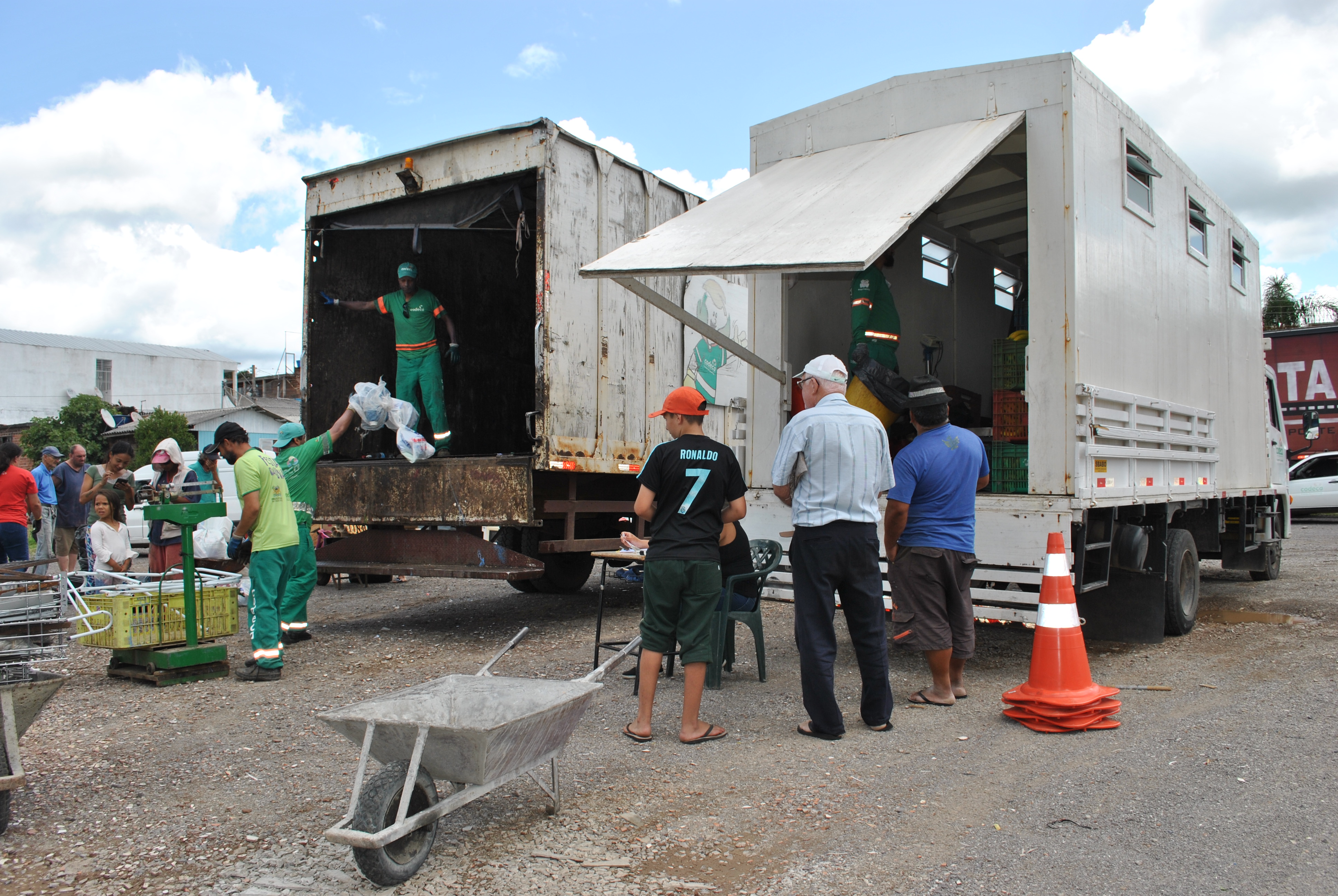  Troca Solidária: saiba os horários e locais desta quinta-feira