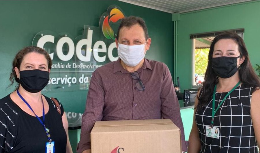  Codeca recebe álcool gel da Sdete