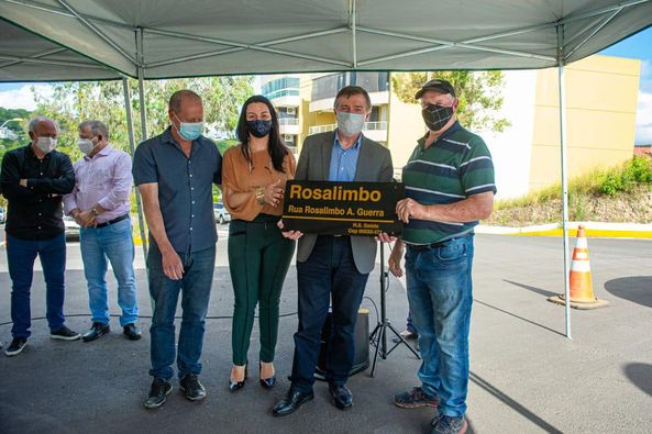  Inauguradas as obras das ruas Rosalimbo Antônio Guerra e Cesare Cambruzzi