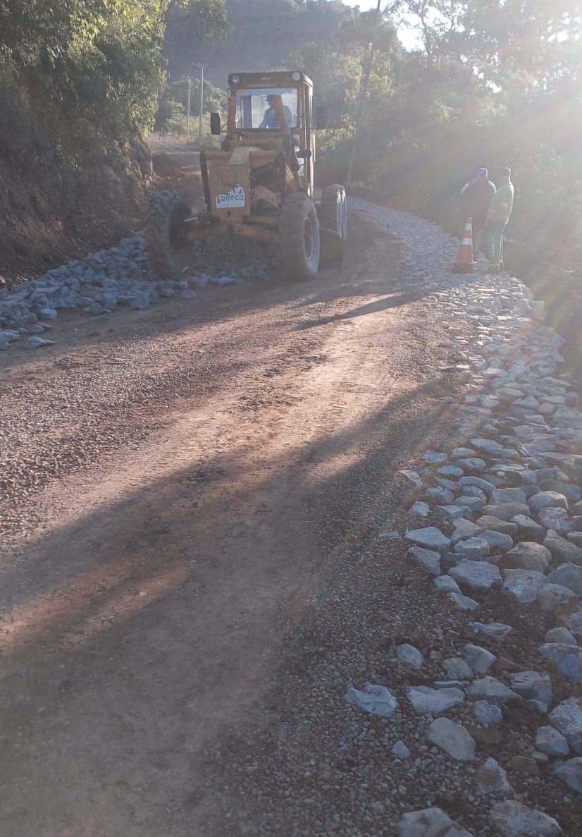   Codeca inicia obra na Estrada Menino Jesus, em Forqueta