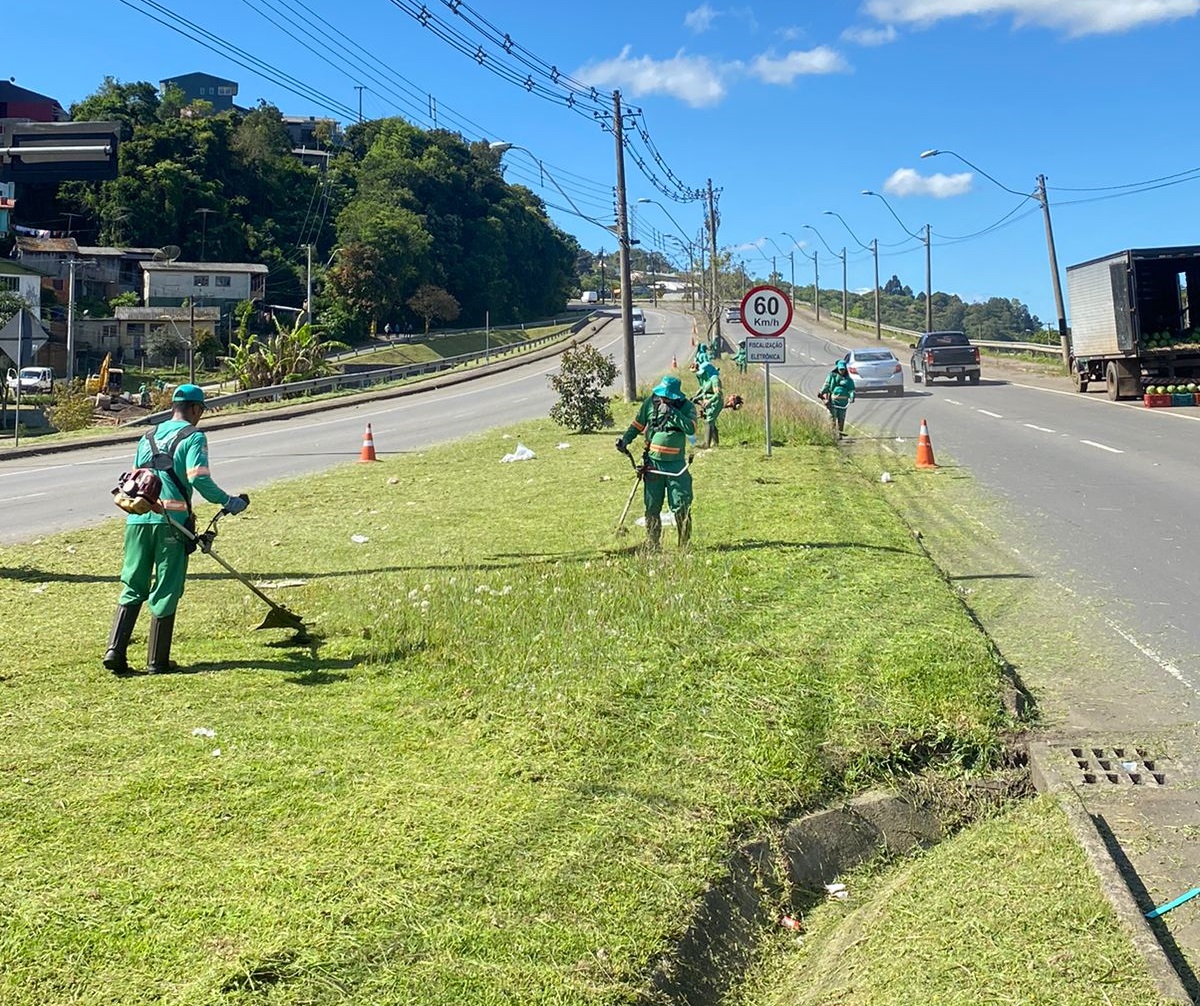  Codeca abre processo seletivo para motorista e capinador