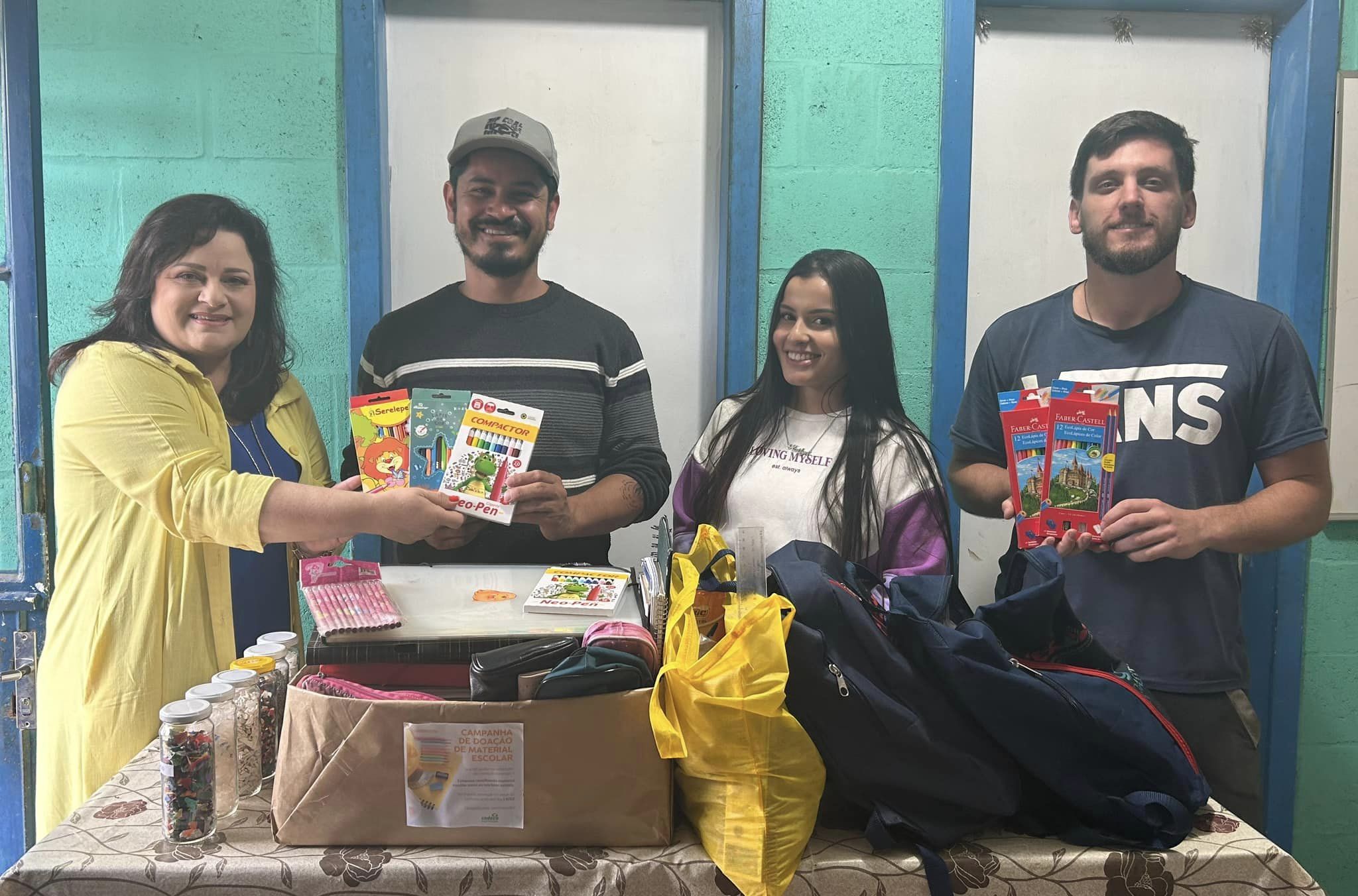  Campanha de material escolar da Codeca arrecada mais de 140 itens 