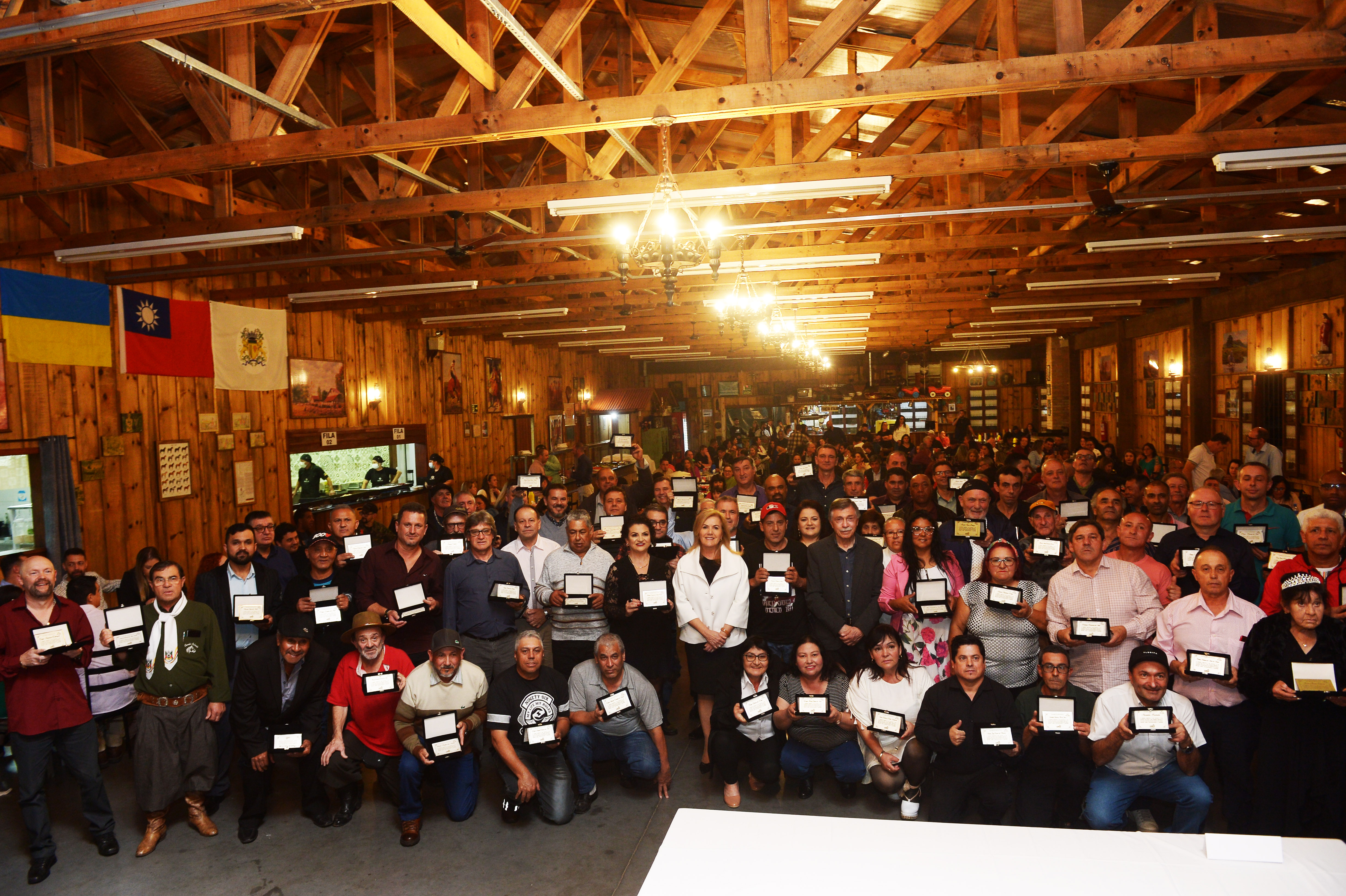  Codeca homenageia funcionários por tempo de serviço