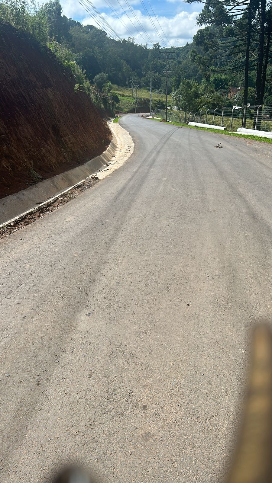  Asfalto chega à Estrada Municipal João Boldo