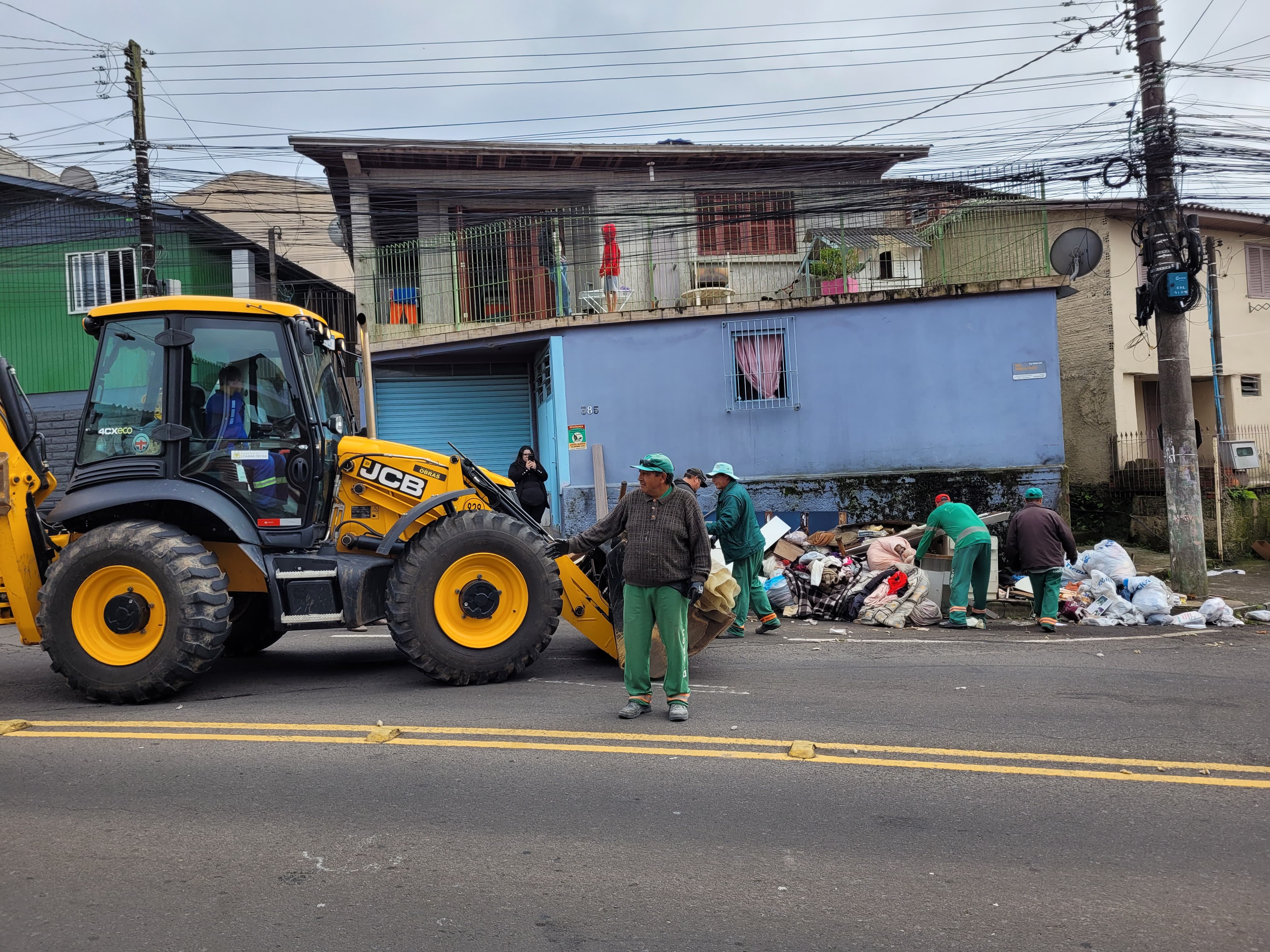  Operação Bota-Fora recolhe 65 toneladas de resíduos no bairro Fátima