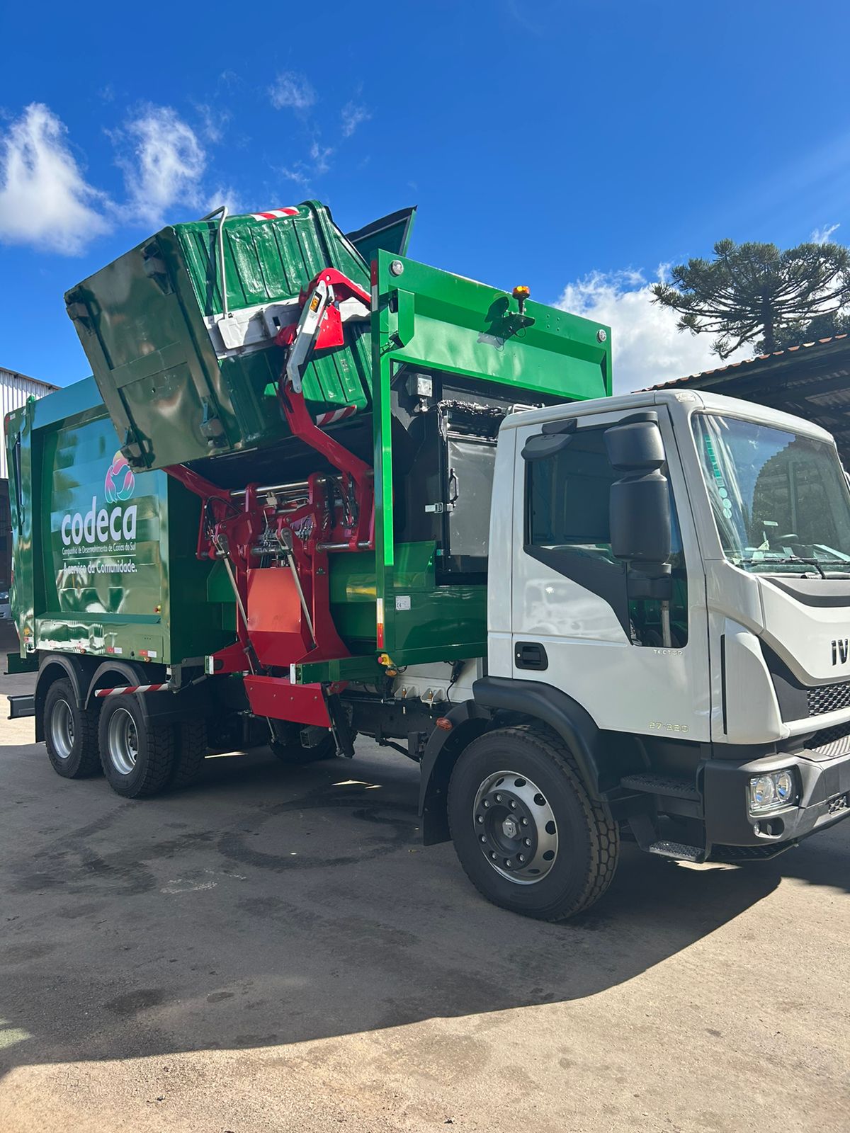  Codeca realiza coleta apenas de resíduos orgânicos