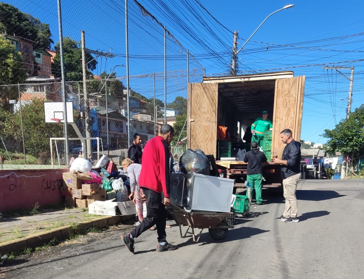  Programa Troca Solidária é realizado neste sábado (13/09)
