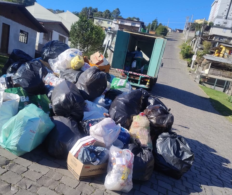  Troca Solidária ocorre normalmente no feriado Farroupilha