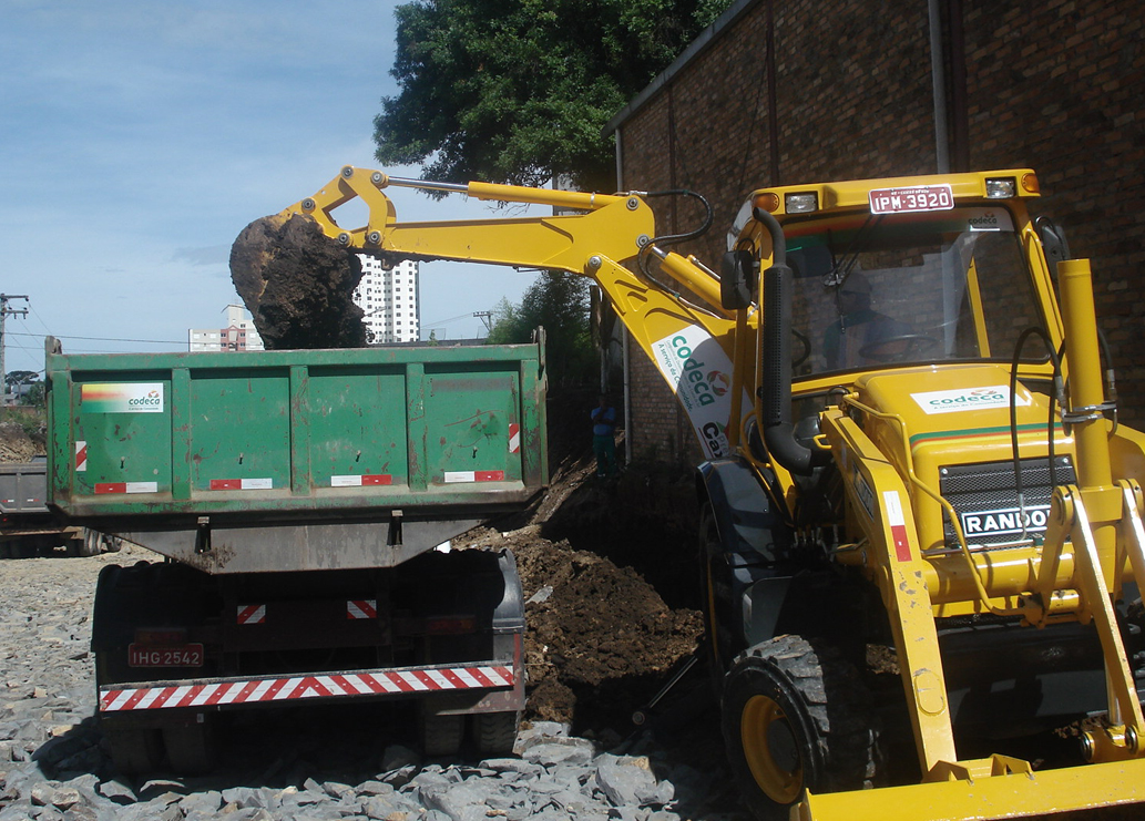  CODECA começa drenagem no novo Acesso à UCS