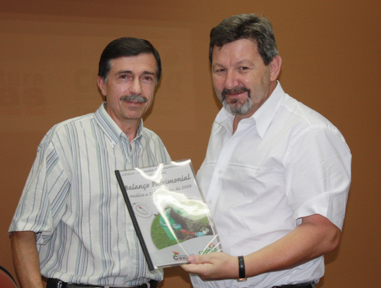  Codeca apresenta balanço financeiro ao Legislativo caxiense