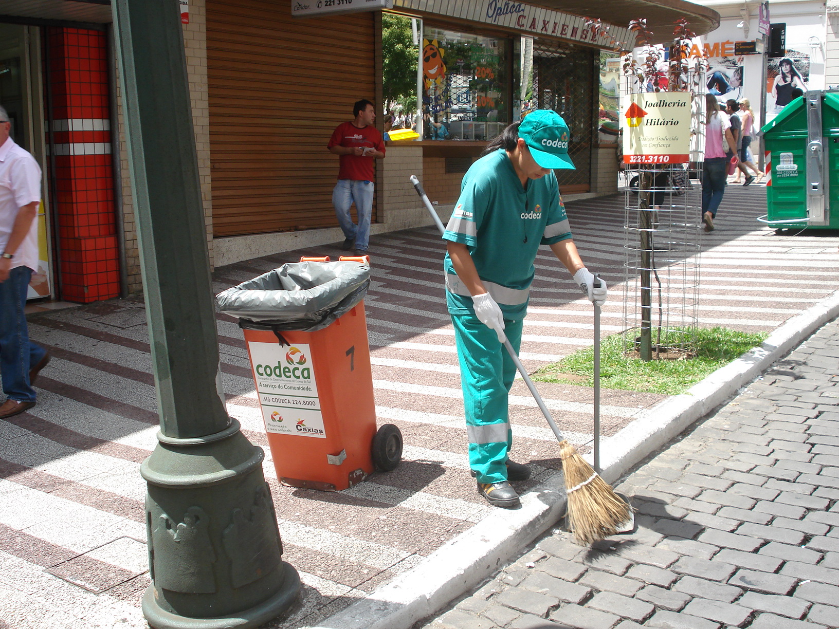  Semana do Gari começa nesta segunda-feira