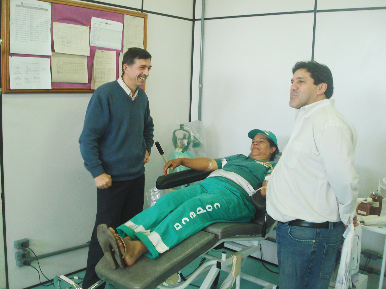  Semana do Gari: Colaboradores doam sangue no Hemocentro Regional