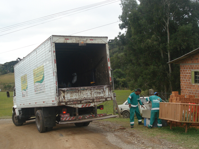  CODECA RECOLHE QUASE UMA TONELADA DE RESÍDUO SELETIVO NO INTERIOR