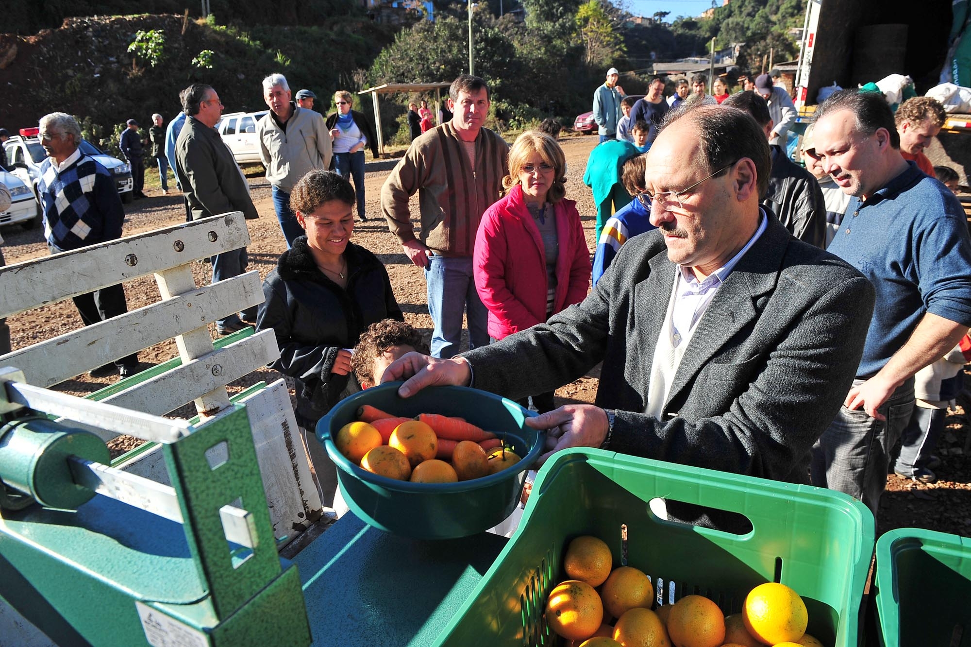  Troca Solidária: 2,6 toneladas de resíduos são recolhidas no primeiro dia
