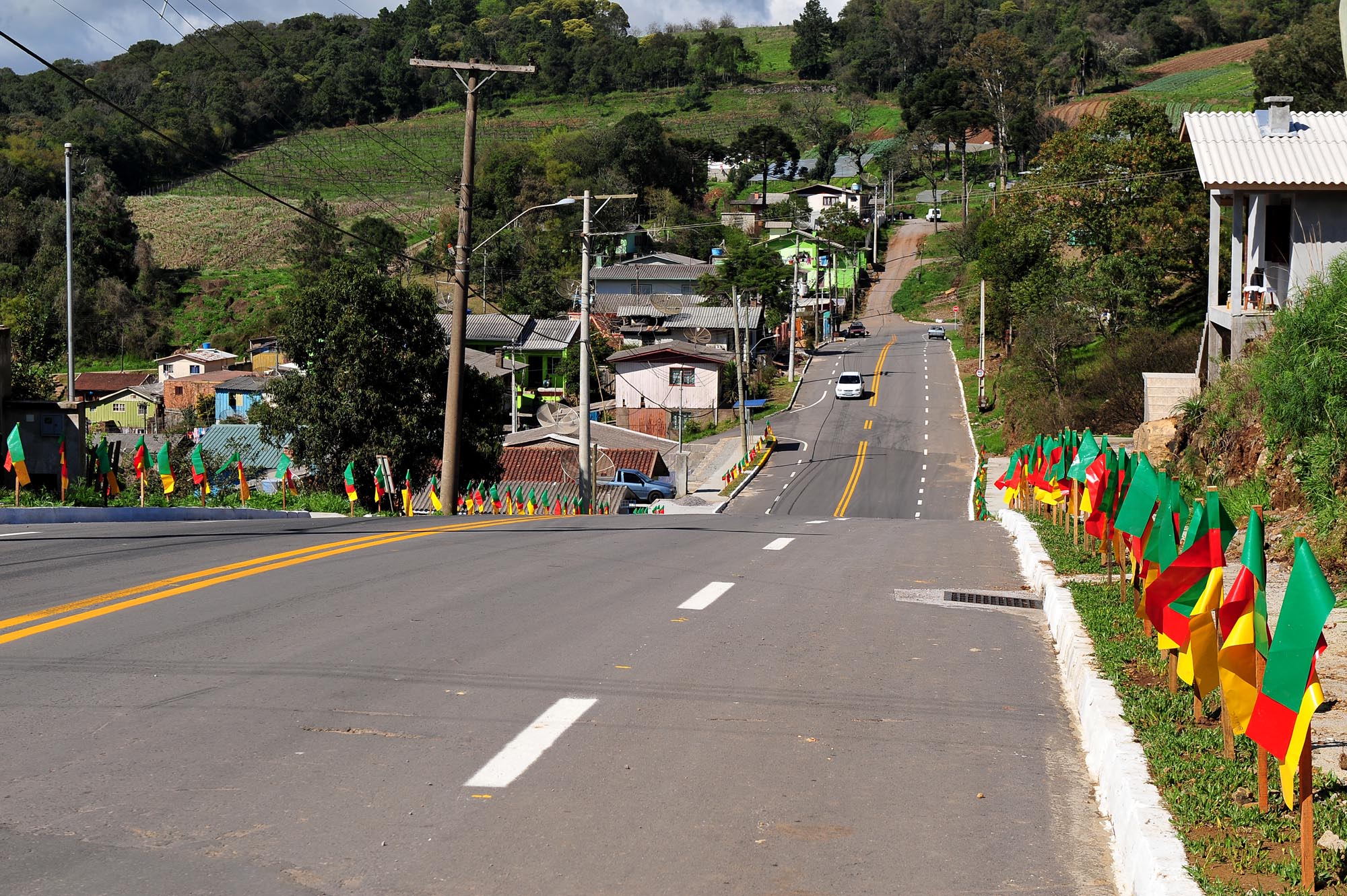  Inaugurada obra executada pela CODECA na região do Castelo