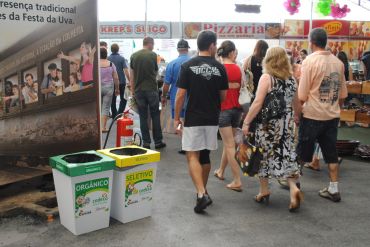  CODECA e Festa da Uva firmam parceria inédita para separação de resíduos no parque