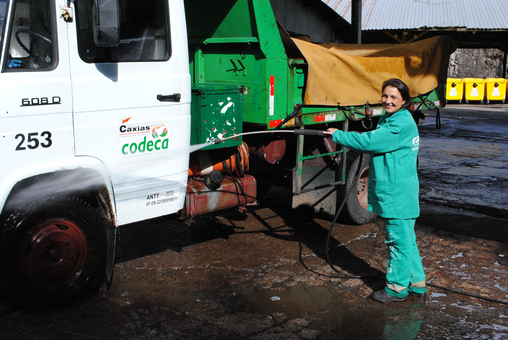  COLABORADORA PIONEIRA RECEBE HOMENAGEM PELO DIA DA MULHER CAXIENSE