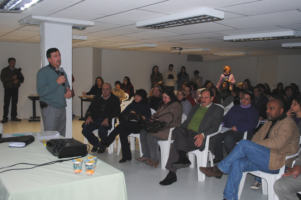  PROJETOS AMBIENTAIS SÃO APRESENTADOS À REDE MUNICIPAL DE ENSINO