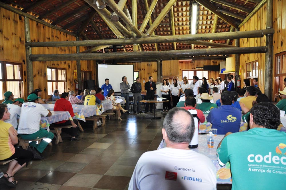  Diretor Presidente participa da abertura da SIPAT do Samae