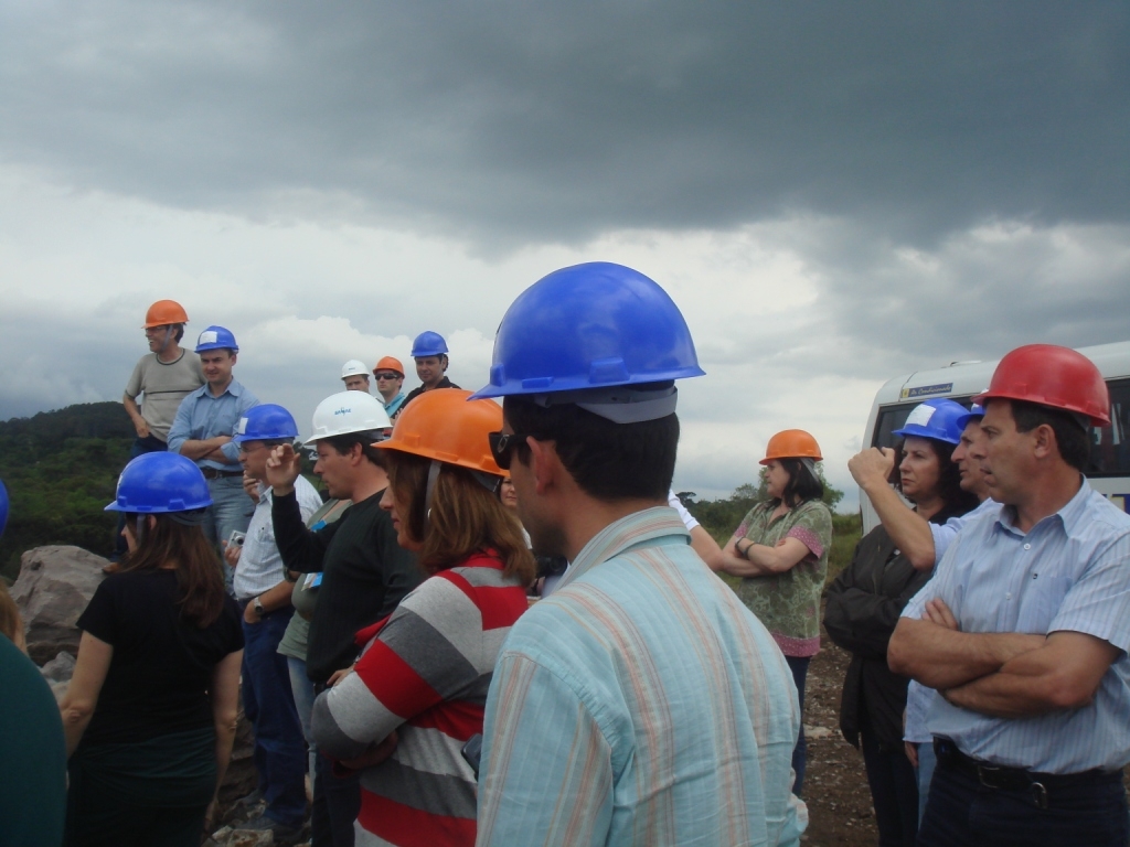  Grupo de estudos Pensamento Sistêmico visita novo aterro