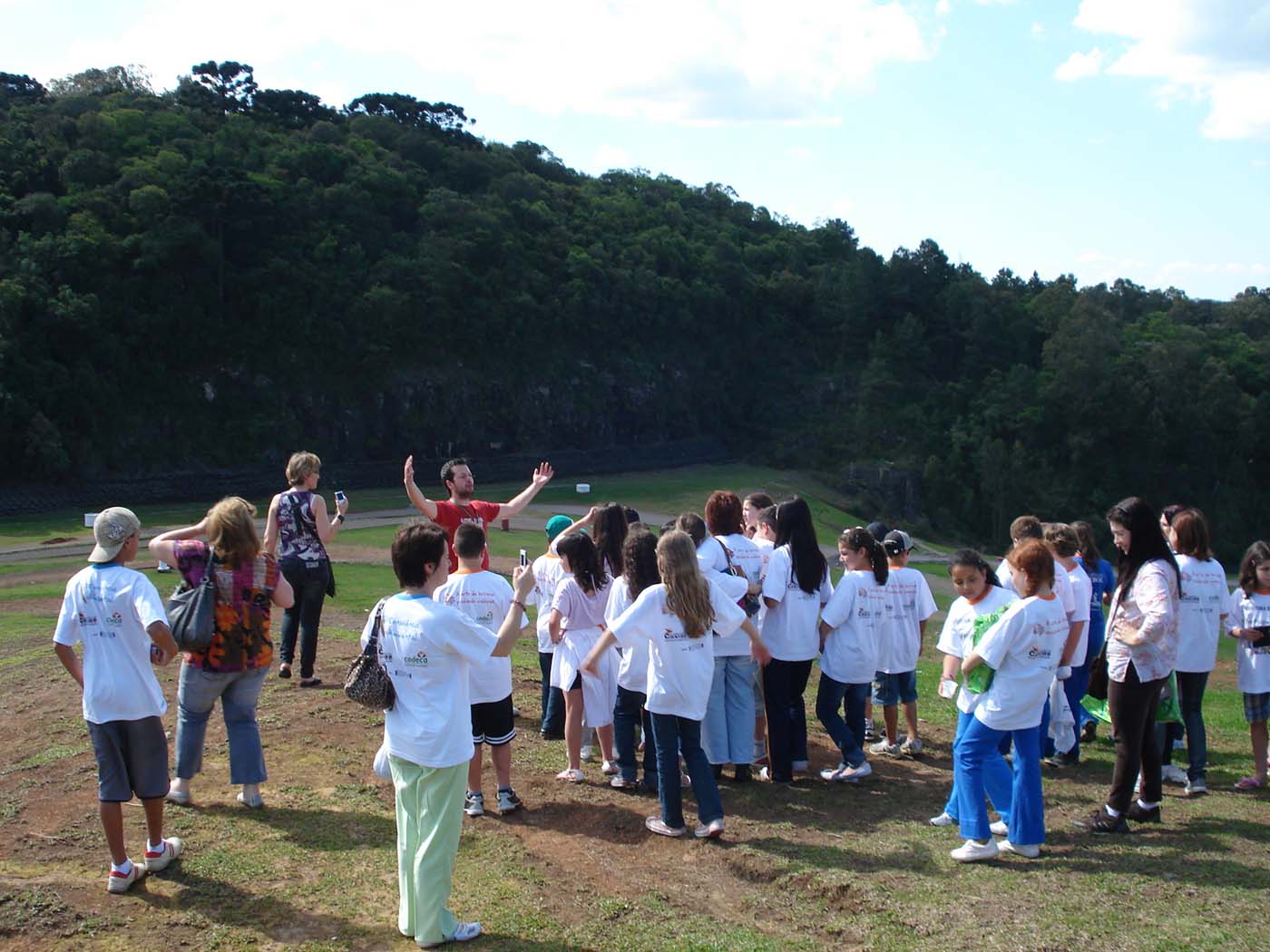  18,5 mil pessoas participaram das ações de Educação Ambiental em 2010