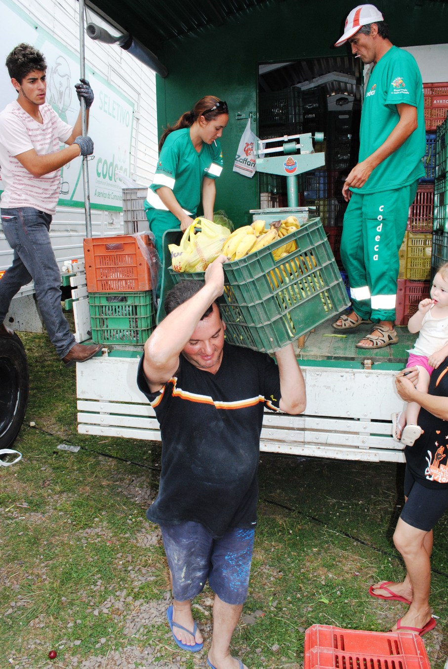  Feriados alteram dias do Programa Troca Solidária
