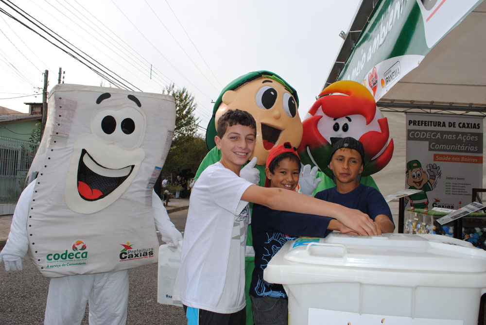  Codeca participa da Ação Comunitária 