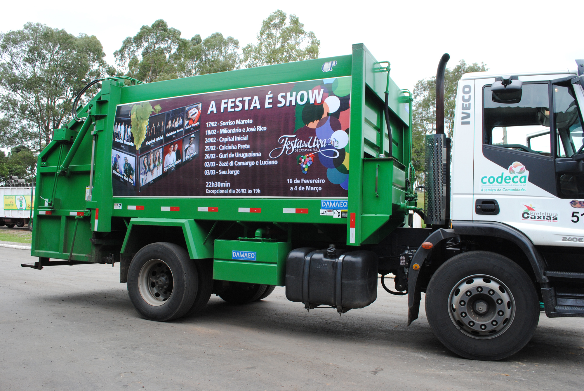  CODECA ENTRA NO CLIMA DE FESTA DA UVA