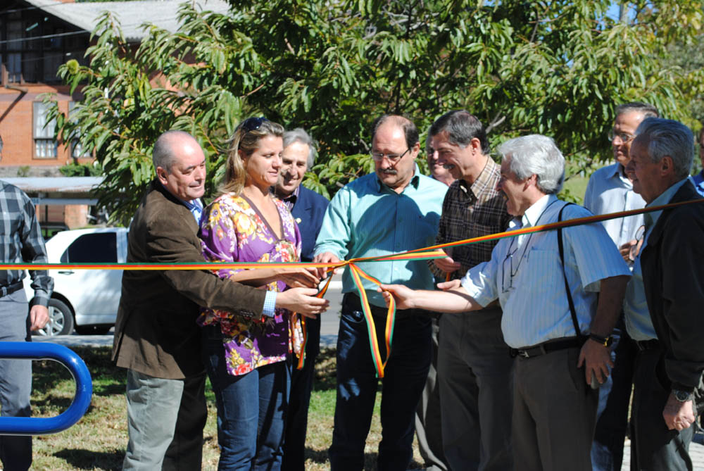  CODECA INAUGURA ACADEMIA DE GINÁSTICA 