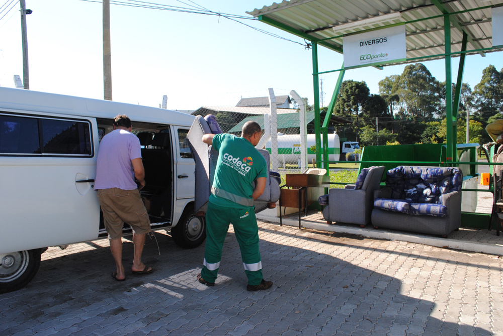  ECOPONTO COMPLETA HOJE SEIS MESES DE FUNCIONAMENTO