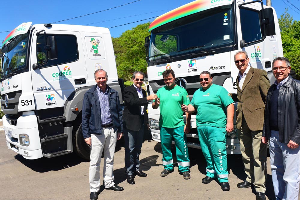  CODECA COMPRA DOIS NOVOS CAMINHÕES