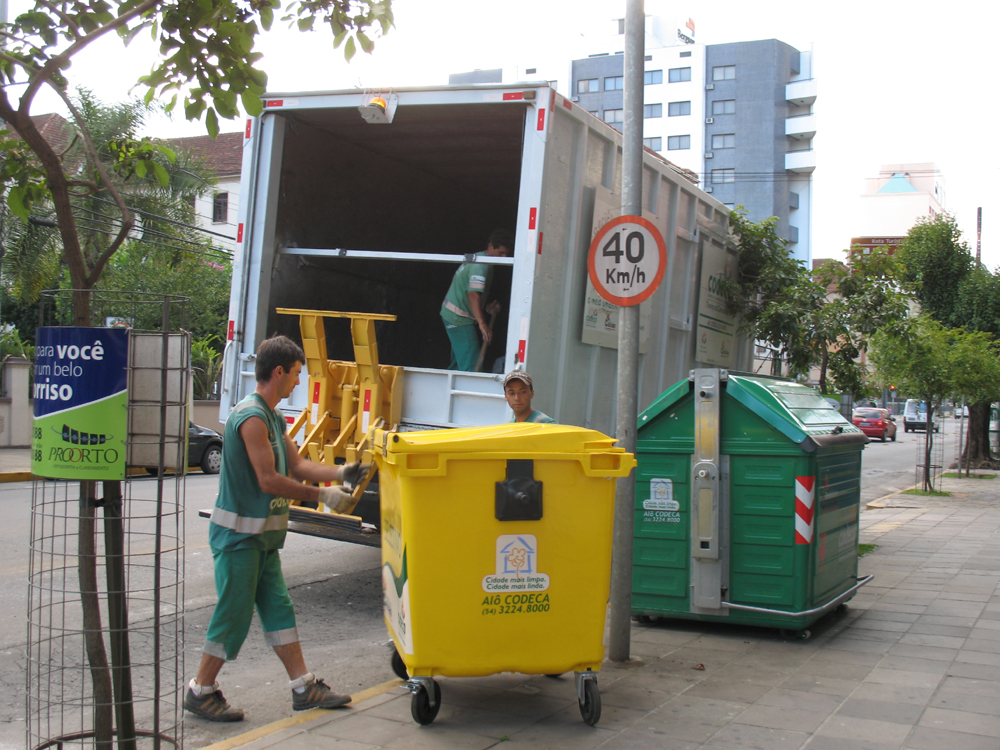  Não haverá coleta de lixo nos feriados