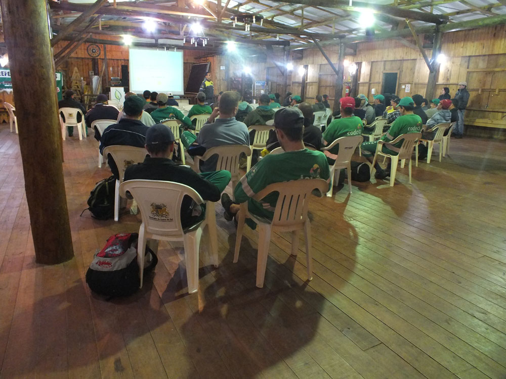  CODECA REALIZA CURSOS E TREINAMENTOS PARA FUNCIONÁRIOS