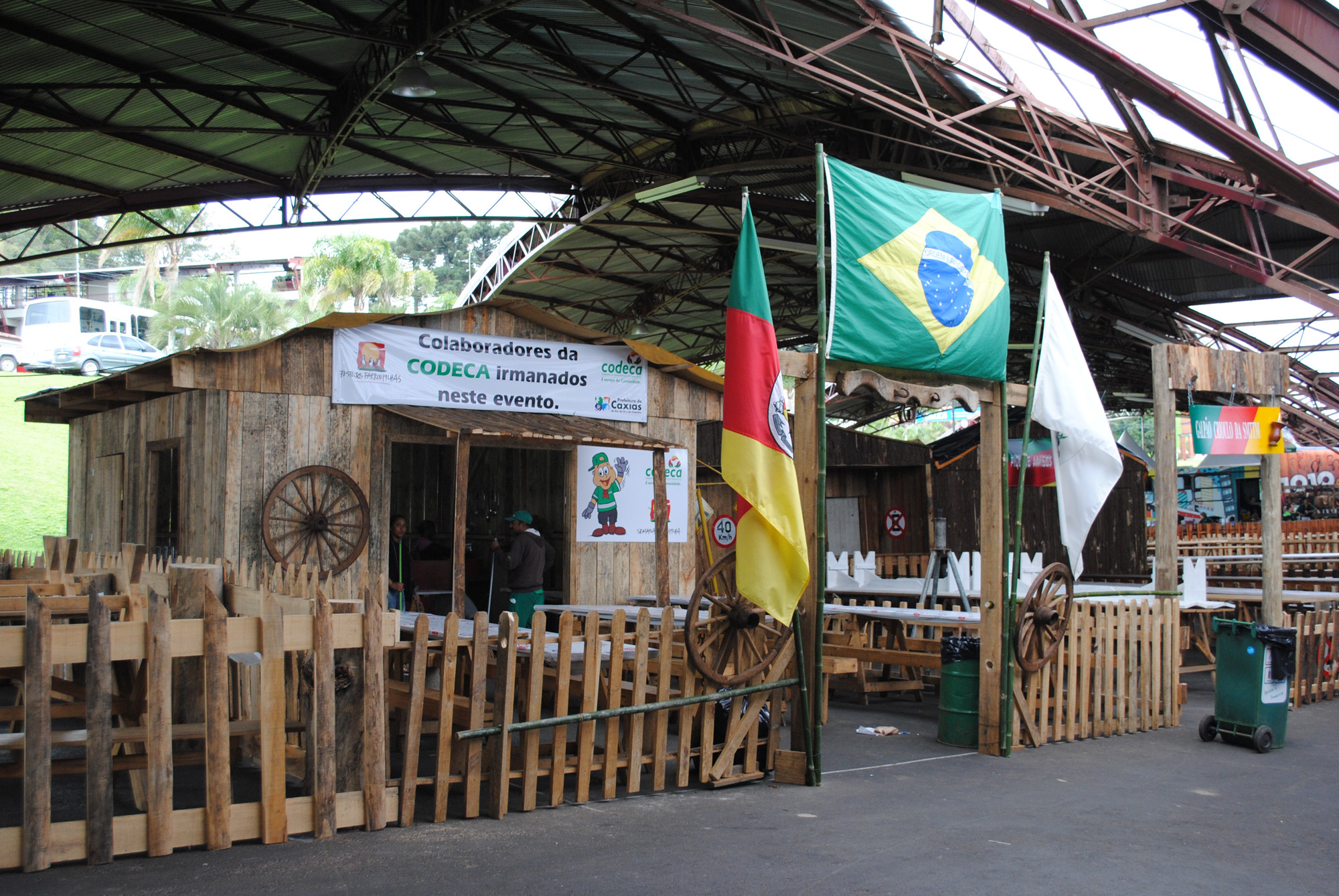  CODECA  NO ACAMPAMENTO FARROUPILHA