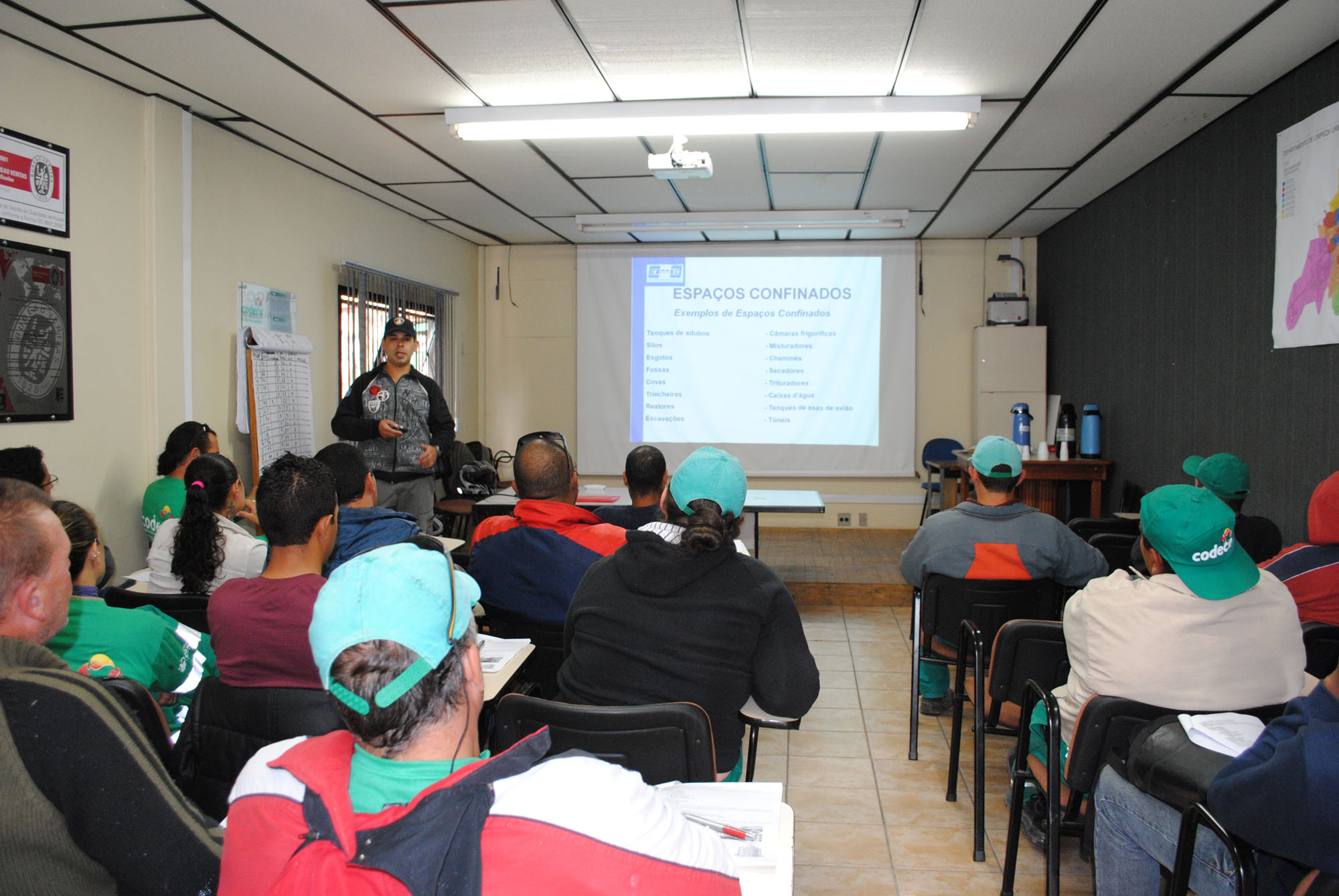  CURSOS QUALIFICAM FUNCIONÁRIOS DA CODECA