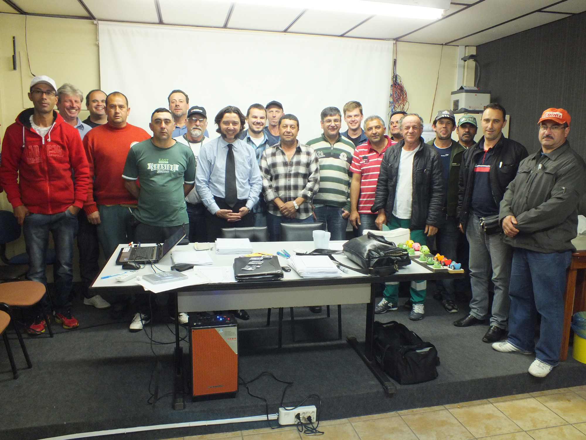  CURSOS QUALIFICAM FUNCIONÁRIOS DA CODECA