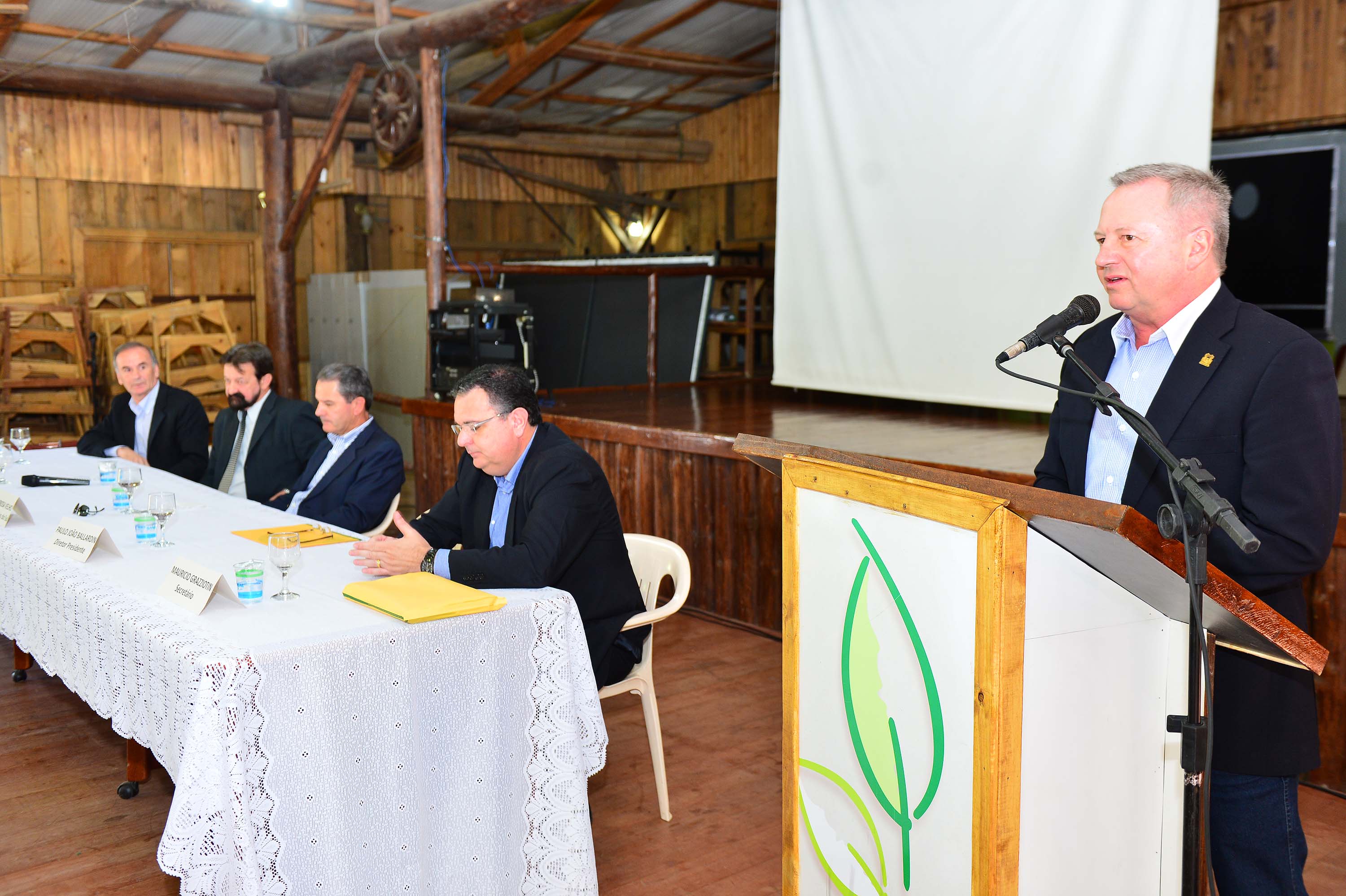  EMPOSSADO O NOVO DIRETOR-PRESIDENTE DA CODECA