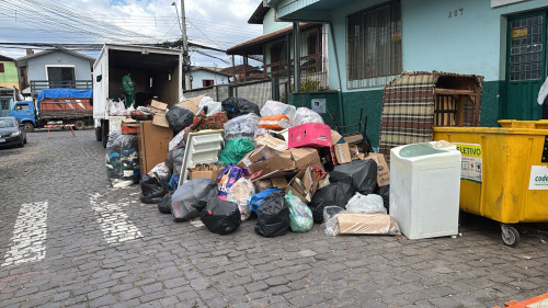 Última edição do programa Troca Solidária em 2025 ocorre neste sábado