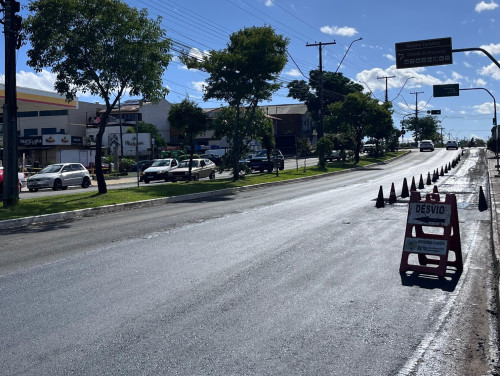 Trechos da Perimetral Sul têm bloqueios parciais para recuperação do pavimento